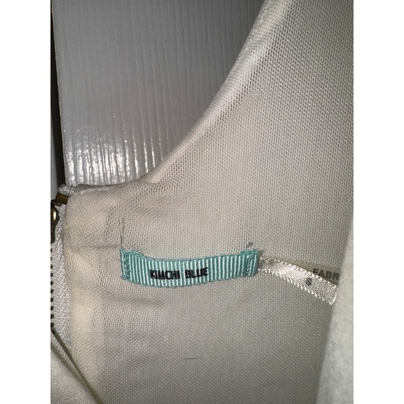 Kimchi Blue White Mini Dress V-Neck Sleeveless‎ Fit & Flare Party Size S - Picture 10 of 10